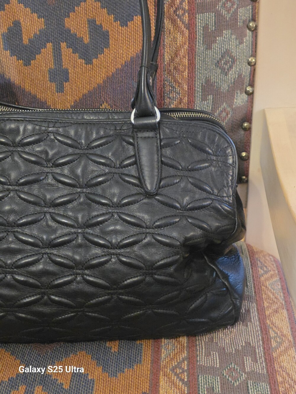 BLACK QUILTED Floral Genuine LEATHER Oversized Satchel/Crossbody SLOUCHY EUC - Picture 15 of 17